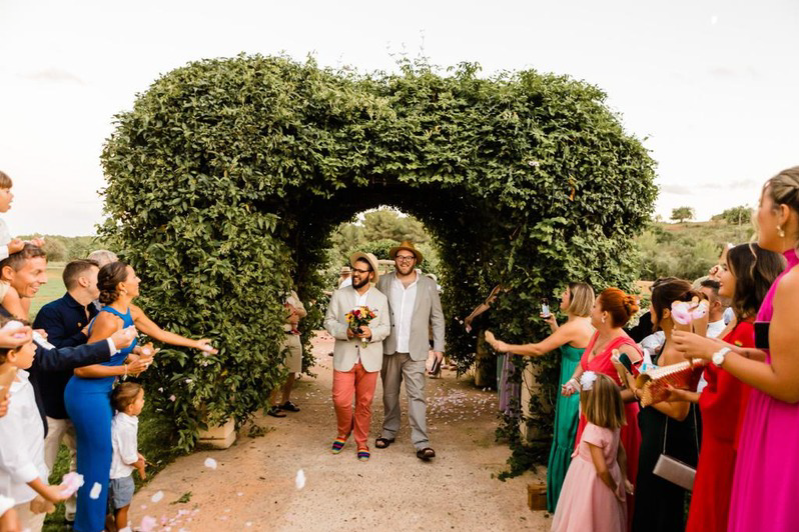 Book your wedding day in Finca Wedding - Villa Valens
